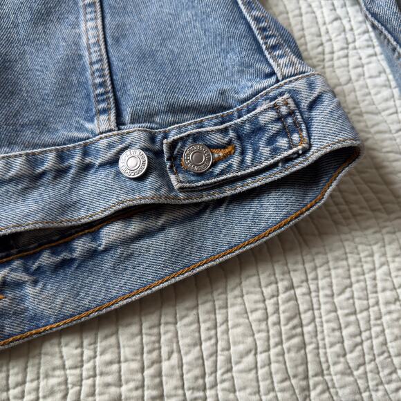 Vintage Levi Denim Blue Jean Trucker Jacket Classic Staple Fall Autumm 90s M - Picture 7 of 8
